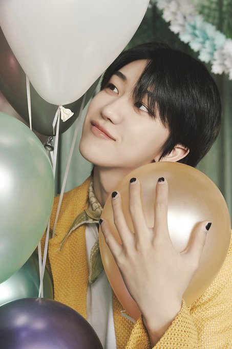 The 8 Birthday Box Ver 3