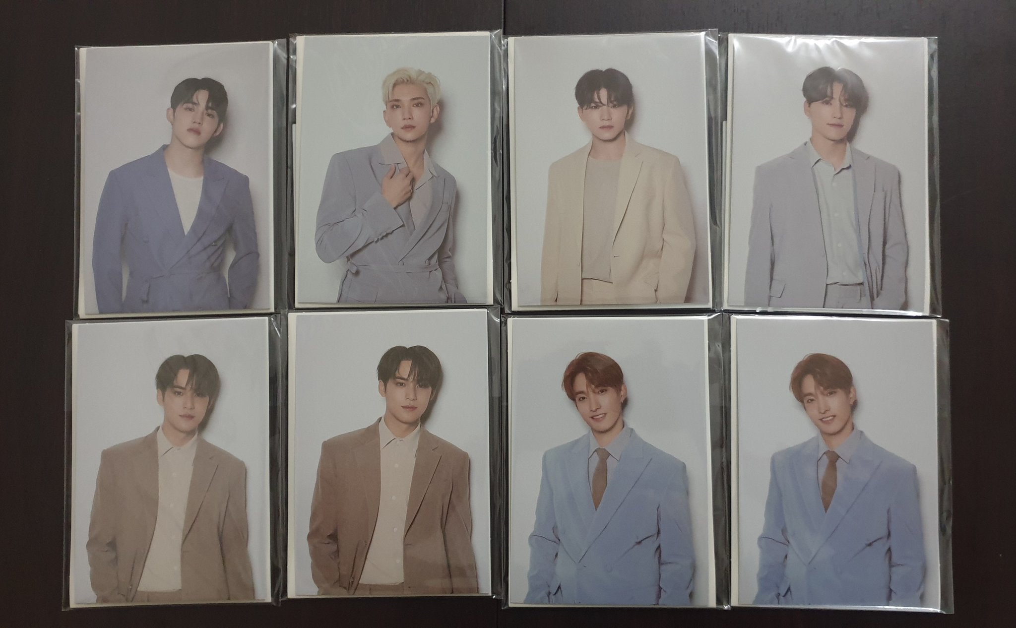 [On Hand] Seventeen In-Complete Paper Standing Card